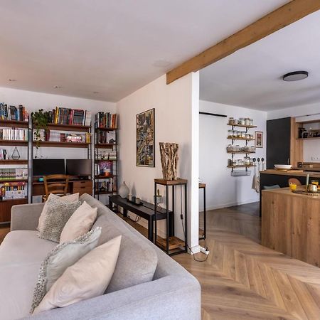 Ferienwohnung 90M2 Renove - Terrasse En Plein Coeur De Marseilles Exterior foto