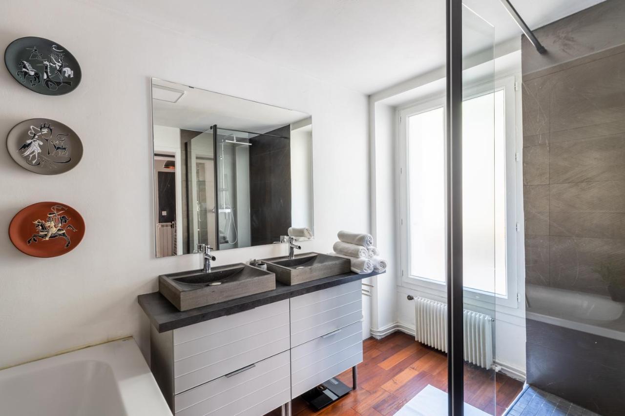 Ferienwohnung 90M2 Renove - Terrasse En Plein Coeur De Marseilles Exterior foto